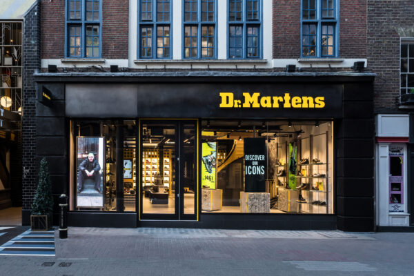 TDM07950_++ - Doc Martens - Carnaby Street - OVERVIEWS - TDM.Space - HIGH RES