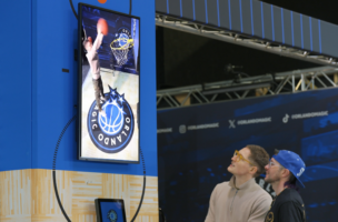we_are_xi_nba_house_v3 (2160p).00_01_05_02.Still021